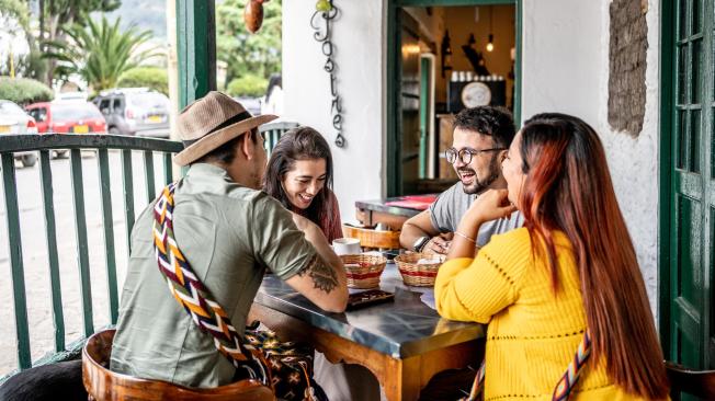 Los colombianos son considerados como personas amables y serviciales.