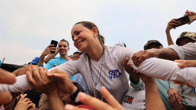María Corina Machado hace campaña en Barinas.