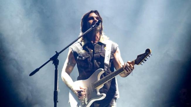 Juanes en su primera fecha en Bogota durante su gira 'Juan Es Colombia'