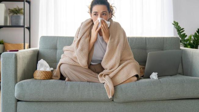 La llegada del frío invierno y las bajas temperaturas favorecen la proliferación de los resfriados.