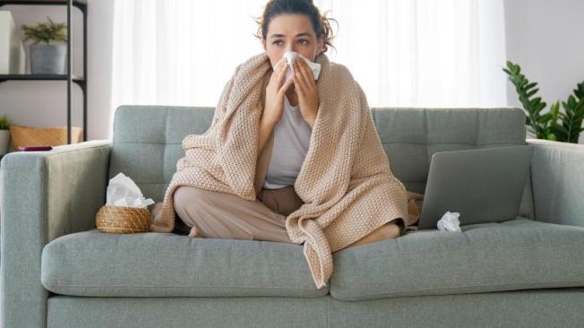 La llegada del frío invierno y las bajas temperaturas favorecen la proliferación de los resfriados.