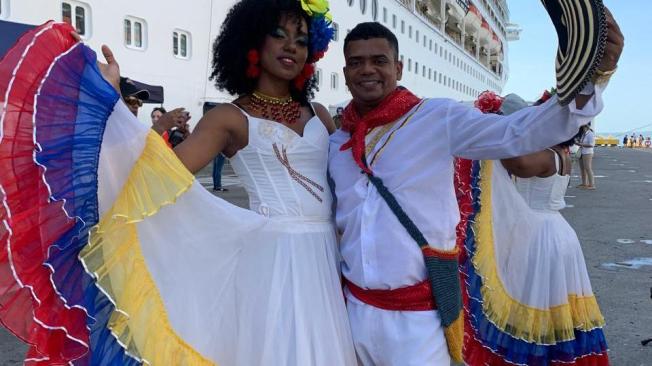 Bienvenida a cruceristas en Cartagena