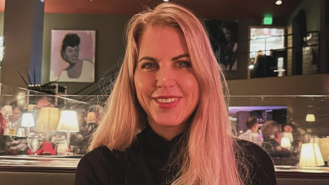 Tiene 53 años y es la paciente cero de la terapia génica de su empresa.