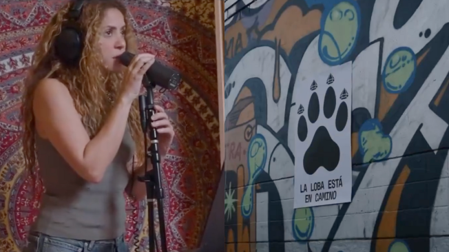 Shakira: 'La Loba está en camino'