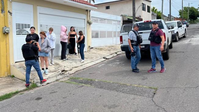 Primera imagen que se conoció de las jóvenes tras su rescate