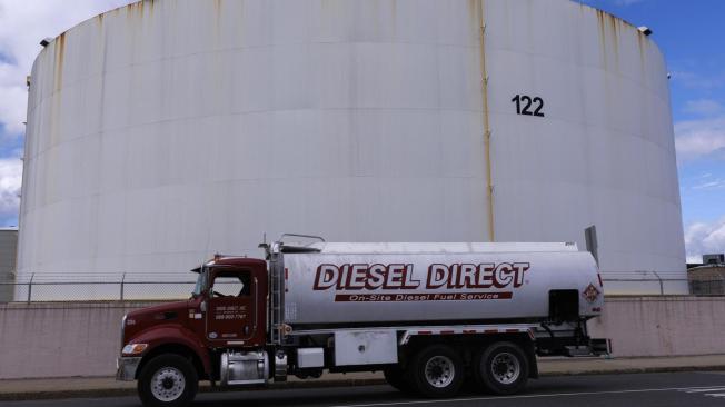 el petróleo supone más del 41 por ciento de los ingresos por exportaciones de la República Islámica (imagen de referencia)