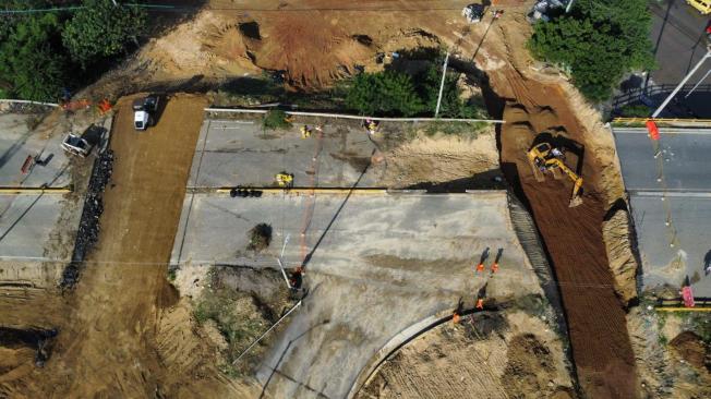 Avanzan las obras en el puente de la calle 30.