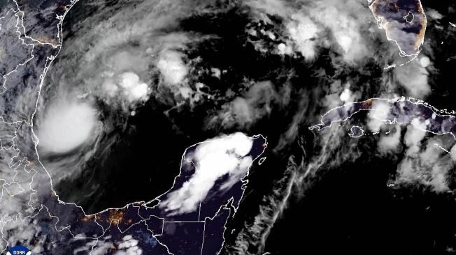 La tormenta tropical Milton surgió a partir de la depresión tropical Catorce.