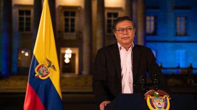 El presidente Gustavo Petro en su alocución del 8 de octubre, en la que rechazó la imputación en su contra por el CNE.