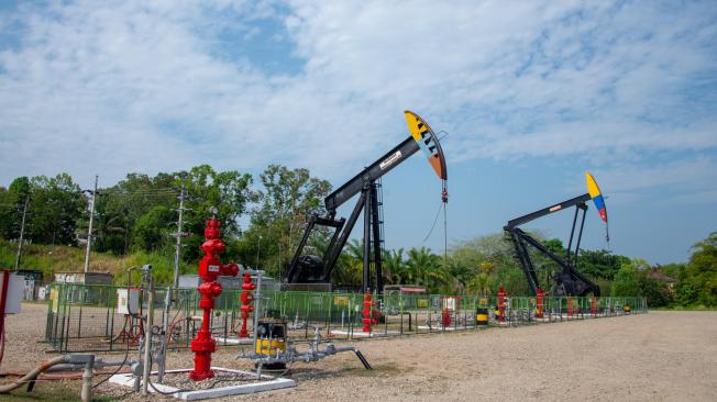 Campo de petróleo
