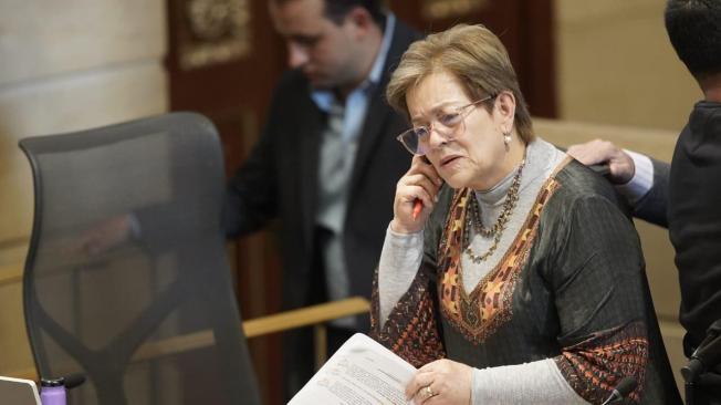 Gloria Inés Ramírez, ministra del Trabajo, en el debate de la reforma laboral