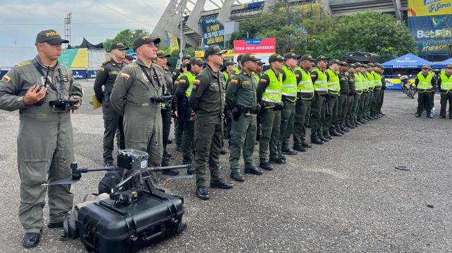 La Policía Metropolitana de Barranquilla ya tiene dispuesto el dispositivo de seguridad en los alrededores del estadio Metrpolitano.