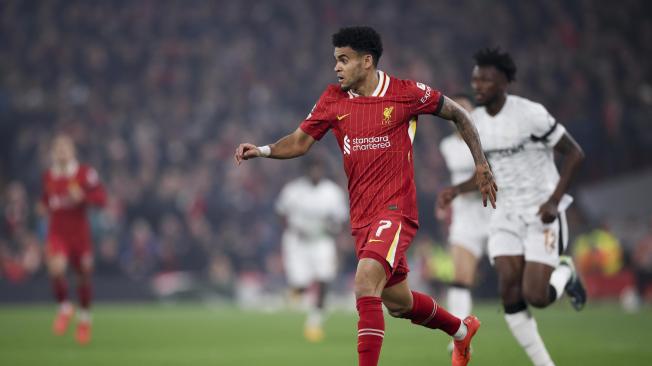Luis Díaz en duelo contra Leverkusen.