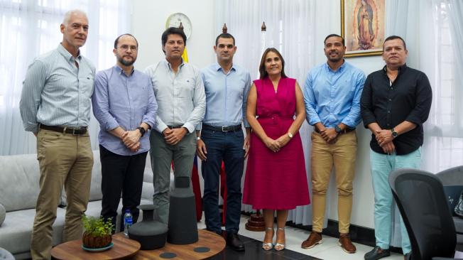 Asistentes a la constitución de veeduría ciudadana ante la Personería Distrital.