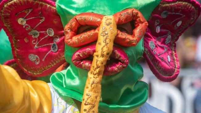 Del 1 al 4 de marzo, Barranquilla se llena de alegría con el #CarnavalDeBarranquilla2025. Descubra cómo esta fiesta impulsa la economía, el turismo y la cultura, siendo patrimonio de la humanidad. 

En este espacio hablaremos del impacto en empleo, comercio y sostenibilidad, el rol de la mujer y la preservación de nuestras tradiciones. ¡No se pierda esta conversación!