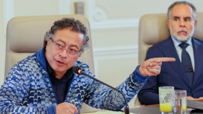 El presidente Gustavo Petro anunció que convocará por decreto la consulta popular.
