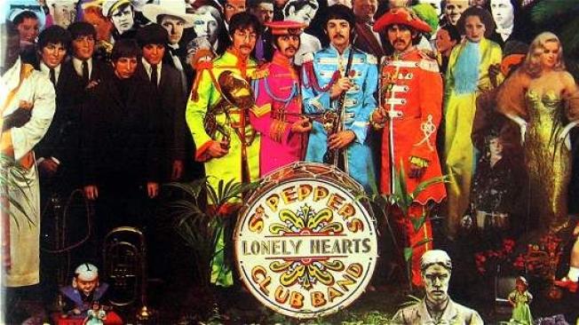 Esta es la portada original del disco de The Beatles.