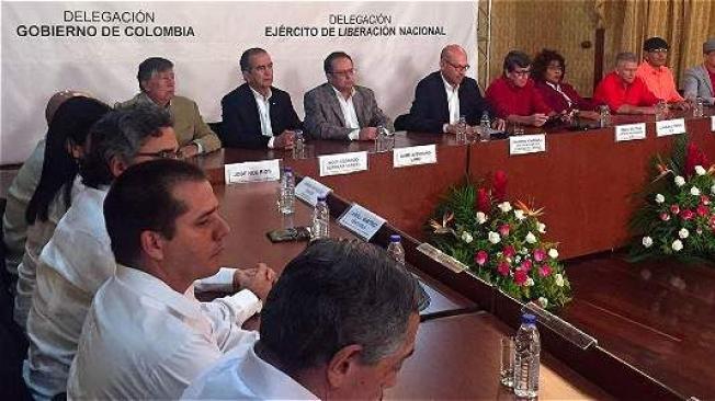 Miembros de las delegaciones del Gobierno y el Eln se reunieron en Caracas. Archivo particular