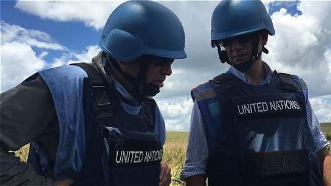 El dispositivo de verificación de las Naciones Unidas estuvo presente en la detonación de los explosivos. Foto: Mision ONU Colombia