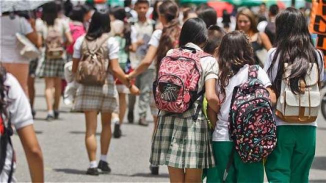 Calendario Escolar 2024: Los Colegios Que Inician Clases Este 22 De ...