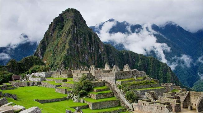 3. Machu Picchu, Perú. Según 'Lonely Planet', lo más asombroso de este destino es que "nadie sabe cómo fue construido. Es un enigma total".