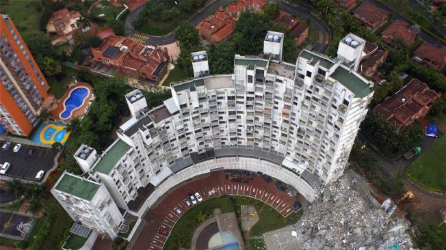 12 de octubre de 2013. Doce muertos dejó el desplome del edificio Space, en Medellín, y 161 familias resultaron afectadas por las fallas en la estructura.