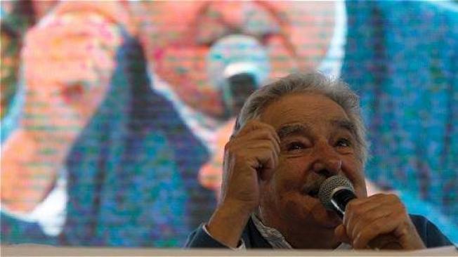 José 'Pepe' Mujica, expresidente de Uruguay, durante el evento 'Sí a la paz', que se realizó este jueves en Medellín. Foto: Jaiver Nieto/EL TIEMPO