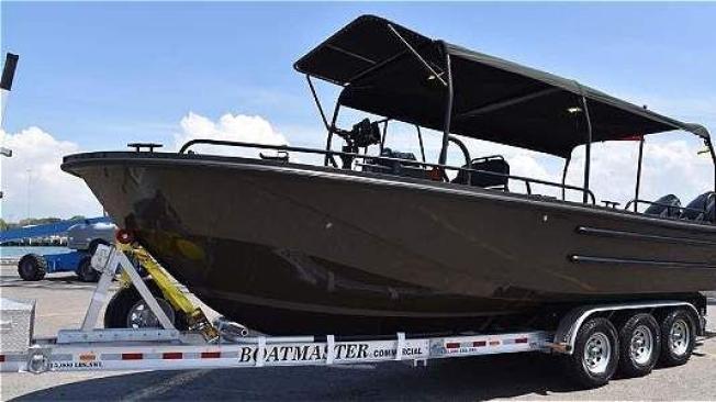 El servicio de guardacostas de Estados Unidos entregó 14 botes de 8 metros, tipo guardián, por un valor de 4 millones de dólares. John Montaño