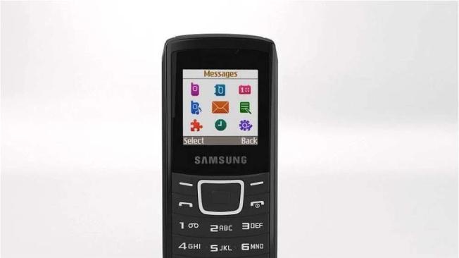 El Samsung E1100 tenía radio FM y logró vender 150 millones de unidades.