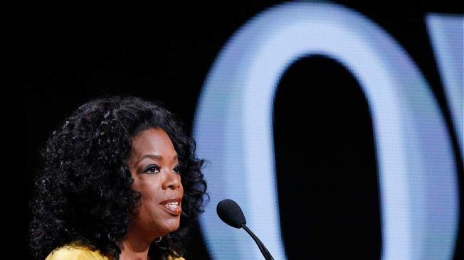 Oprah Winfrey es otra de las celebridadades que fue abusada sexualmente en su infancia.