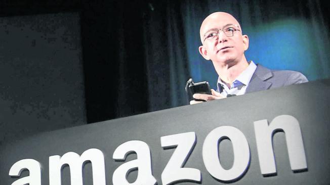 Jeff Bezos, fundador de Amazon, ya es tercero en lista ‘Forbes’.