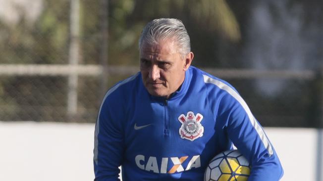 Tite en su épocade entrenador de Corinthians.