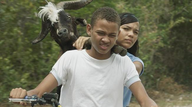 El filme se rodó en la isla de Providencia y está basado en la difícil relación que ha tenido Oliveros con su propia hermana.