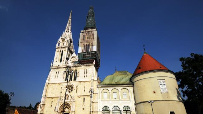 Catedral y Palacio Episcopal de Zagreb.