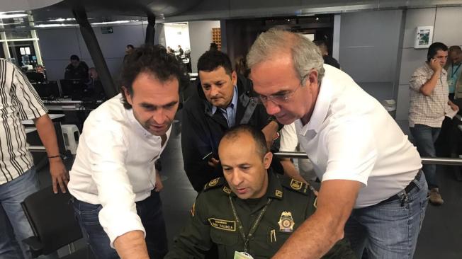 El alcalde Federico Gutiérrez lideró el operativo para dar con la captura de los fleteros, por medio del análisis de videos y otras informaciones.