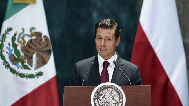 El Gobierno del presidente mexicano, Peña Nieto (foto), confirmó la charla que el mandatario sostuvo con Trump y el acuerdo de renegociar el tratado comercial.