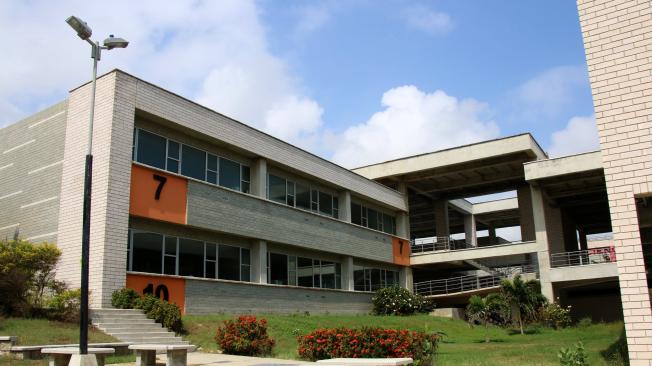 Las distintas características de la edificación donde funciona, en la actualidad, el Colegio San José permite que los estudiantes y docentes aprendan sobre el cuidado del medio ambiente.