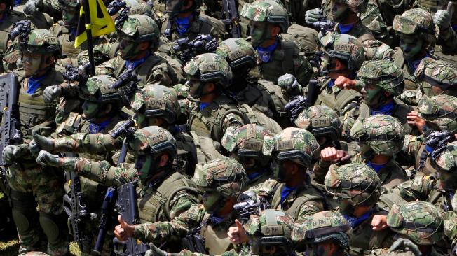 Los soldados fueron entrenados en extensas jornadas durante tres meses en la base militar de Tolemaida (Cundinamarca), donde se especializaron en operaciones nocturnas y misiones de alto riesgo.