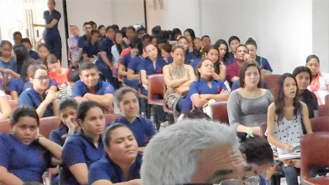 Charla con estudiantes de la Universidad del Sinù de Montería.