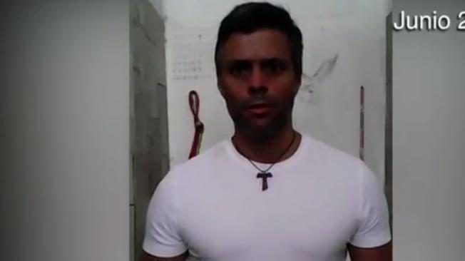 En un video grabado desde la cárcel de Ramo Verde, donde se encuentra preso, les dice que tienen derecho a oponerse a "órdenes que buscan reprimir al pueblo venezolano".