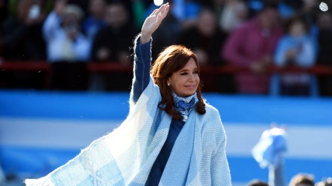 La expresidenta Cristina Fernández de Kirchner anuncipo su regreso a la primera línea política con una nueva coalición llamada Frente de Unidad Ciudadana.