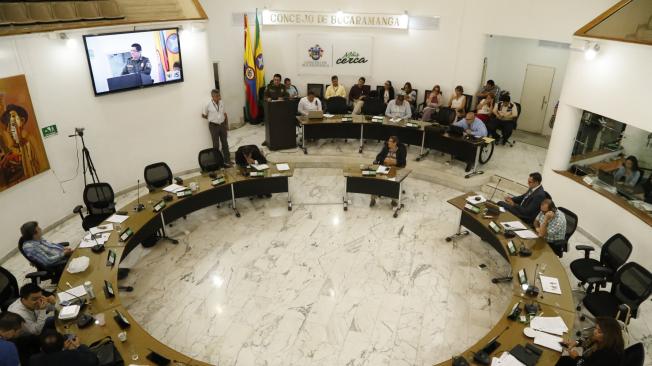 En un sesión del Concejo de Bucaramanga, se expusieron pruebas que evidenciarían varios casos en colegios de esa ciudad.