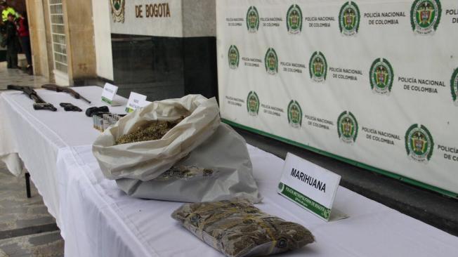 5 kilos de marihuana les fueron encontrados.