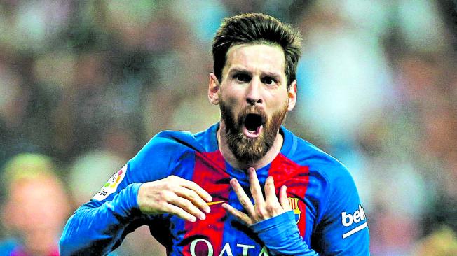 Por su genialidad e importancia, hay quienes ven a Lionel Messi como favorito al premio.