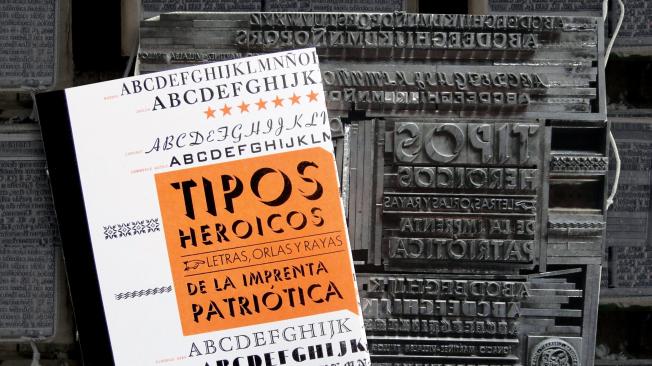 Con la publicación ‘Tipos heroicos: letras, orlas y rayas de la Imprenta Patriótica’, Martínez ganó este año el Lápiz de Acero.