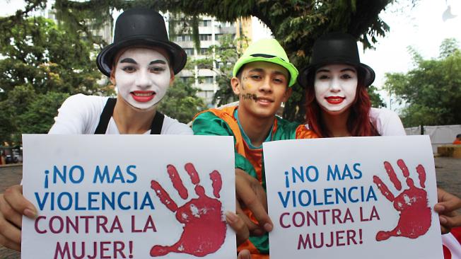 Con diferentes actividades mañana se realiza el Día Internacional de la Eliminación de la Violencia contra la 
Mujer.