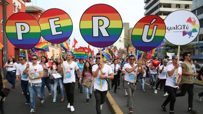 Marcha por los derecho de la comunidad LGBT en Perú.
