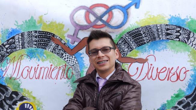 Luis Miguel Bermúdez Gutiérrez es profesor de ciencias sociales en el Colegio Gerardo Paredes de Suba, en Bogotá y este año ganó el Premio Compartir al Gran Maestro.