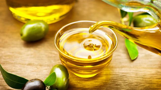 Pese a su historia, una investigación reciente dice que solo se conoce una décima parte de los beneficios del aceite de oliva virgen.