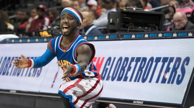 El basquetbolista de 32 años se han convertido en el jugador referente del equipo de baloncesto de exhibción de Harlem.